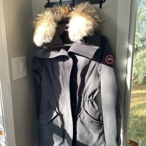 Woman’s Canada Goose